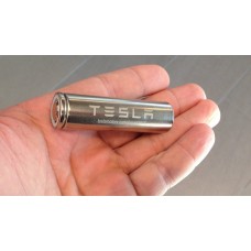 Tesla разработала гибридную аккумуляторную батарею: в чем ее пре