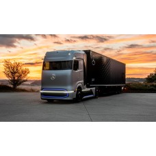 Mercedes представил водородный грузовик с запасом хода 1 тыс. км